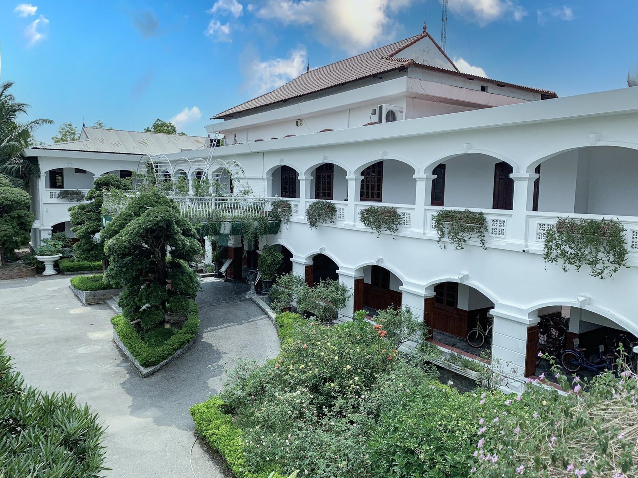 Làng Mô Retreat