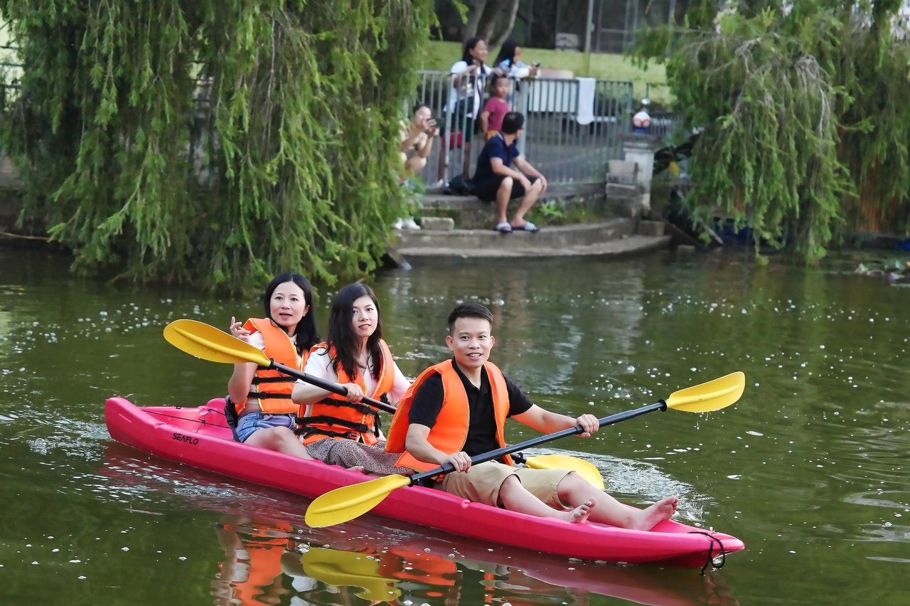 Làng Mô Retreat